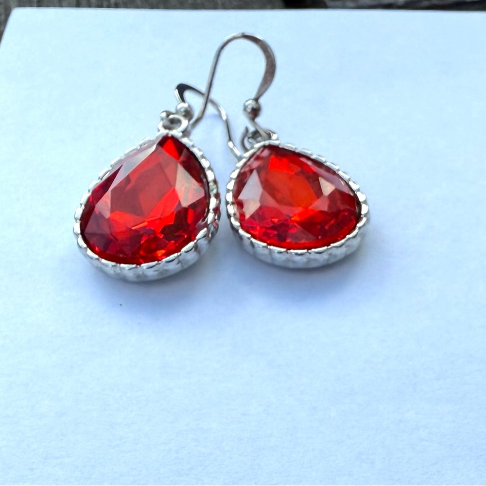 Bundle 2 Pair Red And Black Teardrop Earrings Crystal & Rhinestone Dangle - Picture 8 of 8